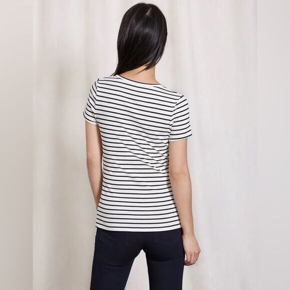 BODEN | essential Black and White Striped Short Sleeve Tee - Picture 1 of 7